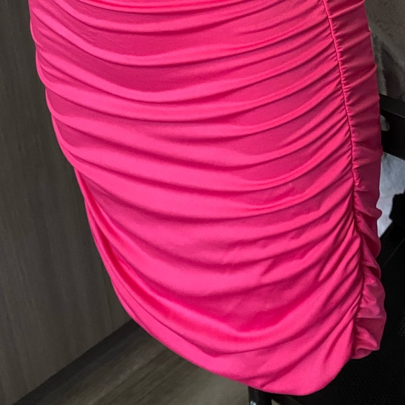 Pink Ruched Bodycon Party Dress - Picture 2 of 6